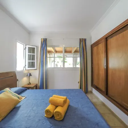 Amelia - 4 Bedrooms, Aircon, Private Pool, Wifi, Golf View Villa