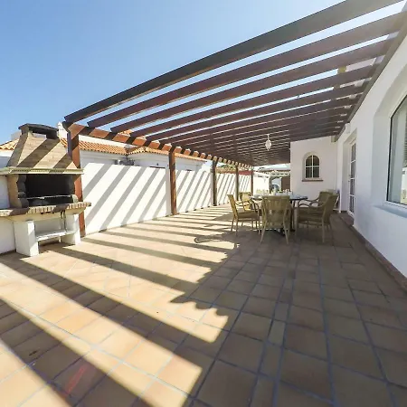 Amelia - 4 Bedrooms, Aircon, Private Pool, Wifi, Golf View *