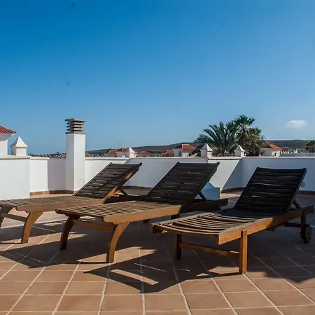 Amelia - 4 Bedrooms, Aircon, Private Pool, Wifi, Golf View * Caleta de Fuste