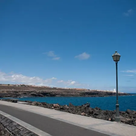Amelia - 4 Bedrooms, Aircon, Private Pool, Wifi, Golf View Villa Caleta de Fuste